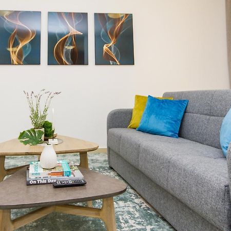 Bespoke Residences - 3 Bedroom Waikiki Townhouses Dubai Esterno foto