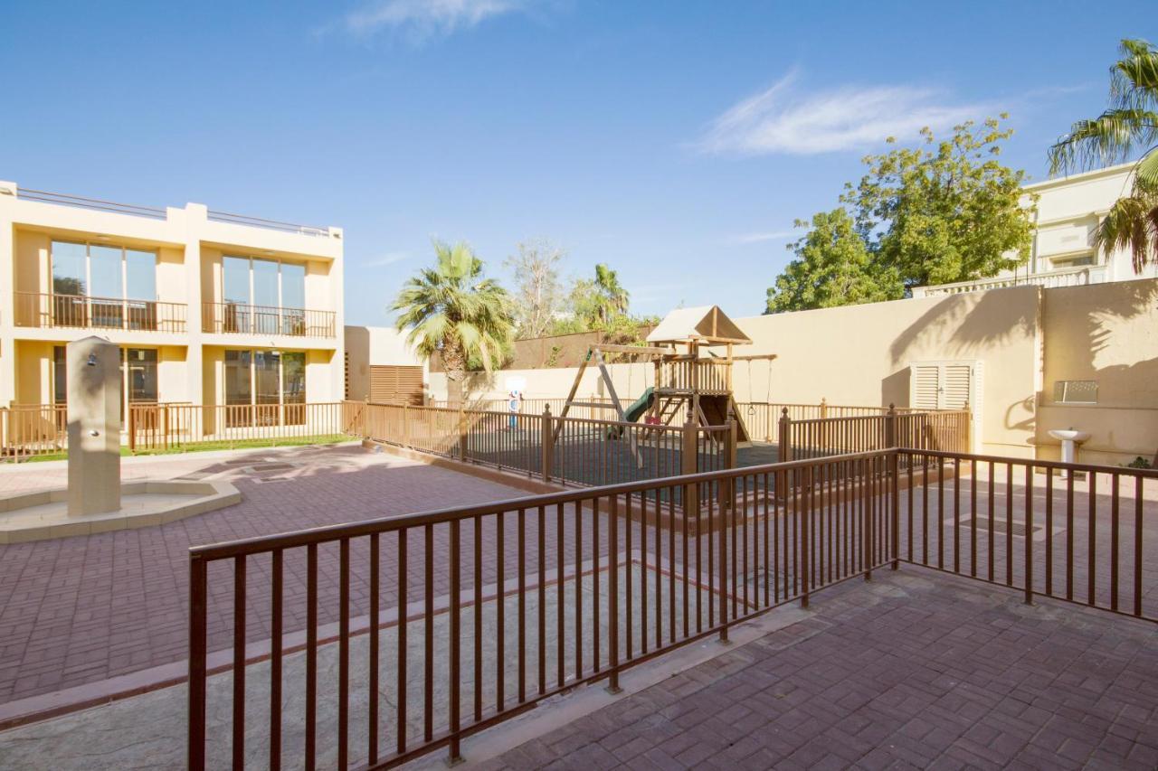 Bespoke Residences - 3 Bedroom Waikiki Townhouses Dubai Esterno foto